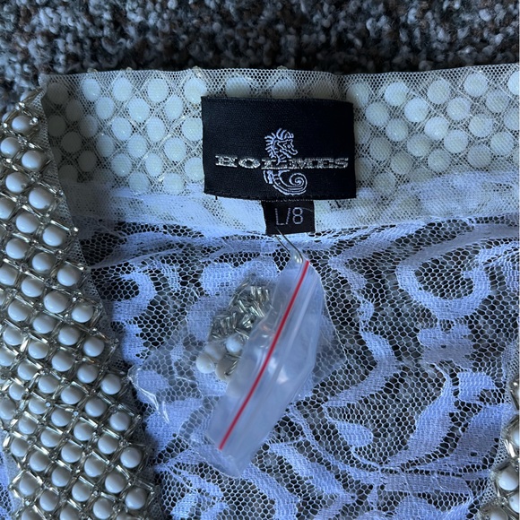 Lace beach tunic cover up - Picture 3 of 5